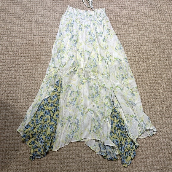 Forever 21 Floral Skirt Set, Medium - Picture 6 of 7